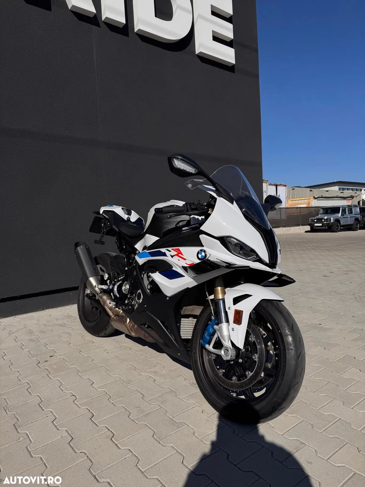 BMW S1000RR - 1