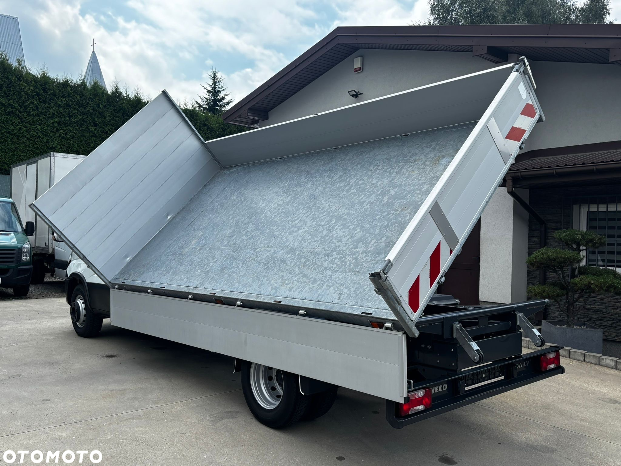 Iveco Daily 70C17 Wywrotka 3 Stronna Napęd Hydrauliczny Wywrotka 4,40 długa - 7