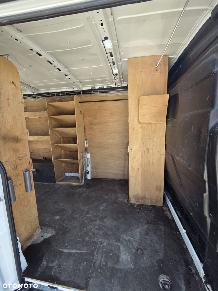 Ford Transit - 7