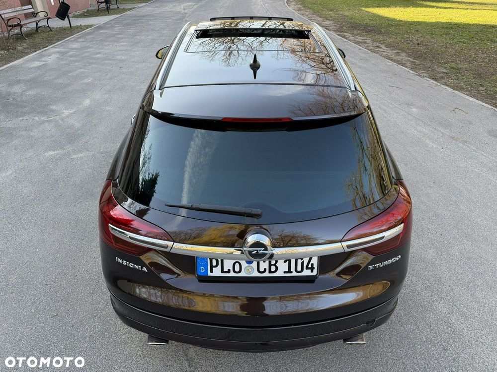 Opel Insignia - 10