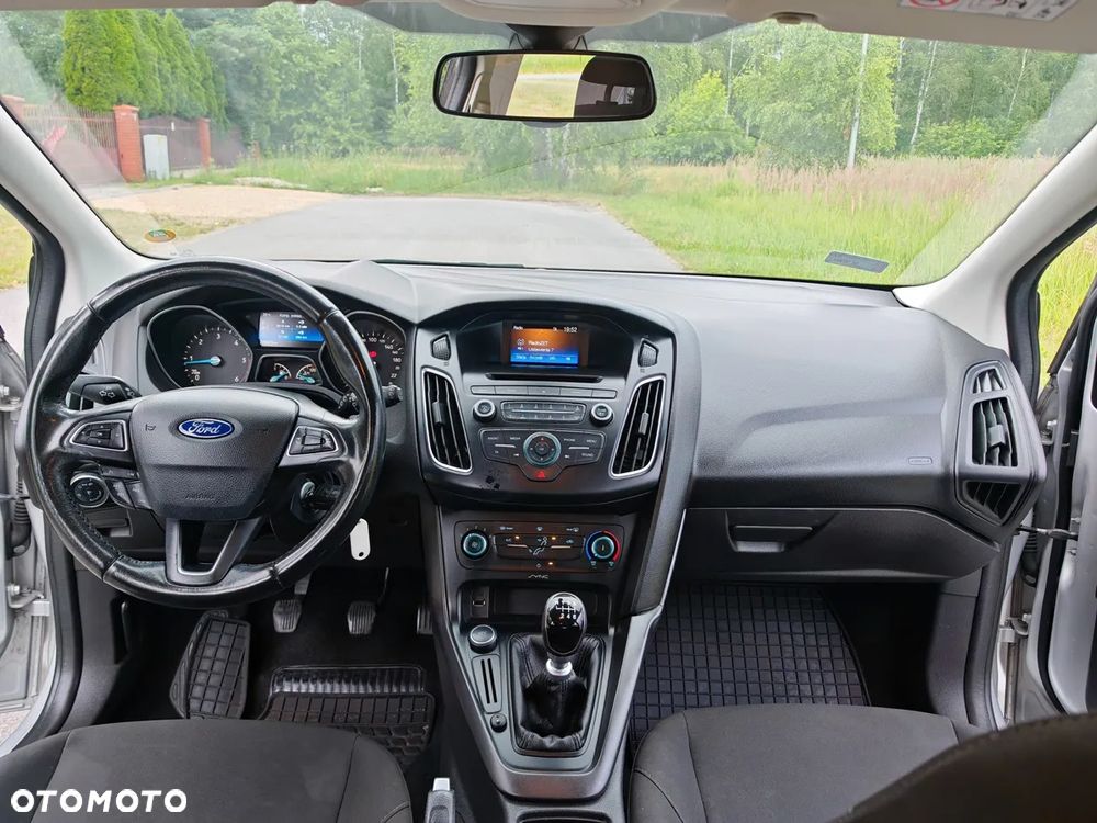 Ford Focus - 16