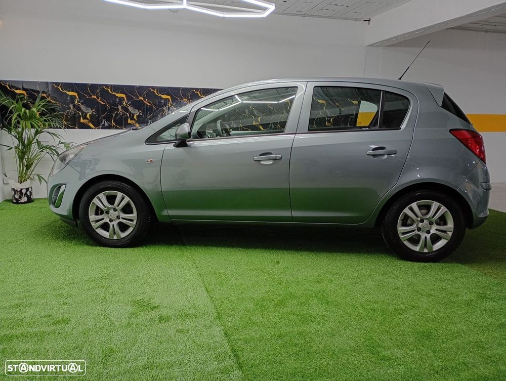 Opel Corsa 1.2 Cosmo - 16