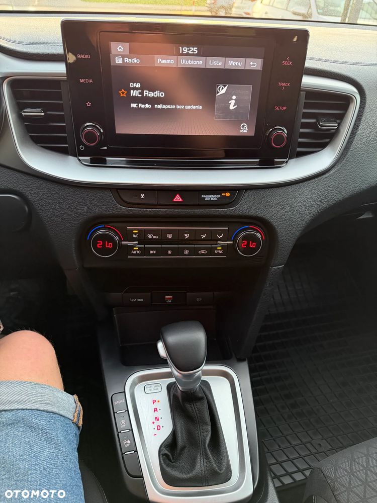 Kia Ceed 1.5 T-GDI GT-Line DCT - 32