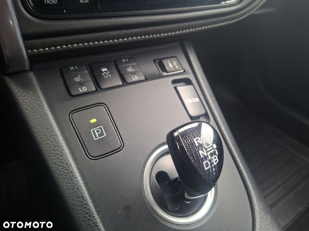 Toyota Auris - 26