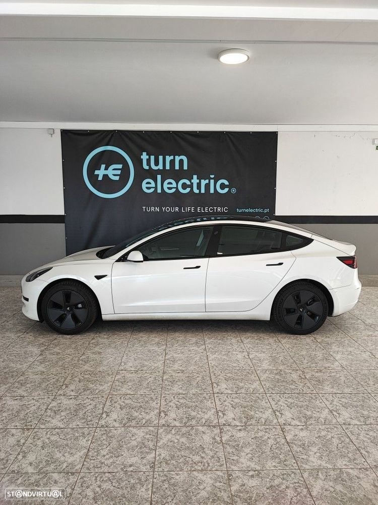 Tesla Model 3 Standard Range Plus RWD - 2