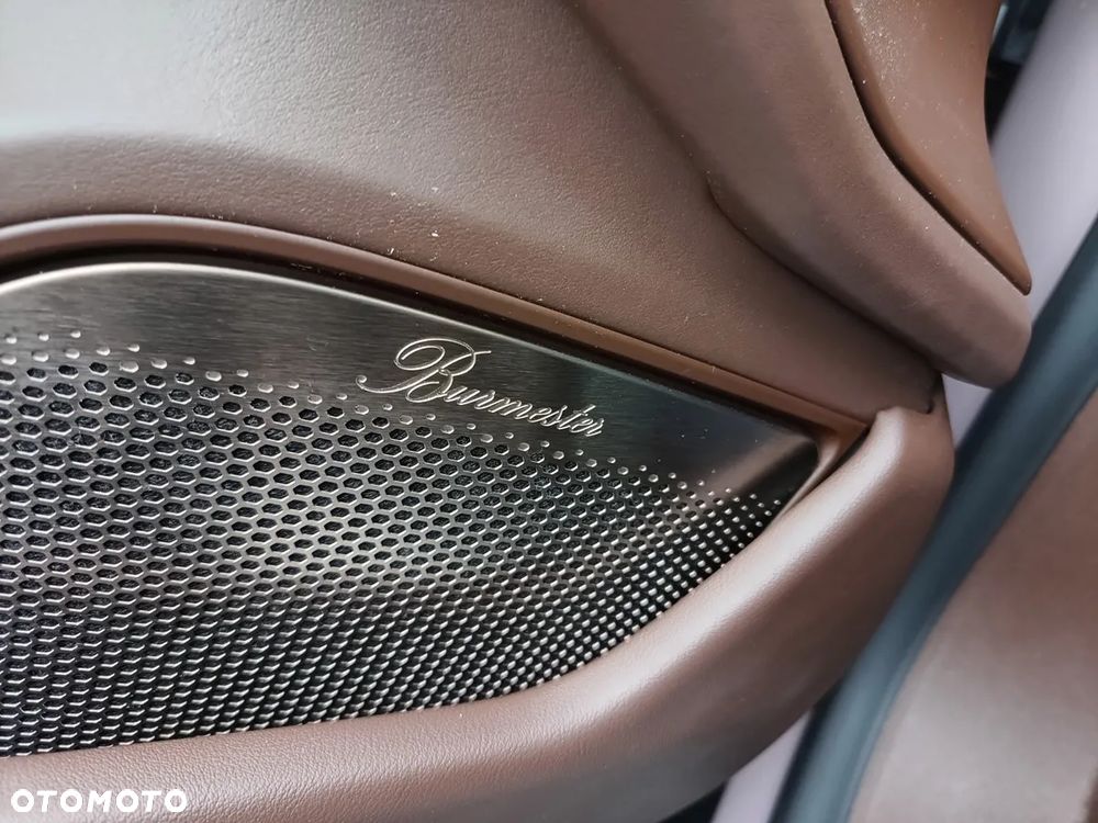 Porsche Taycan 4S - 13