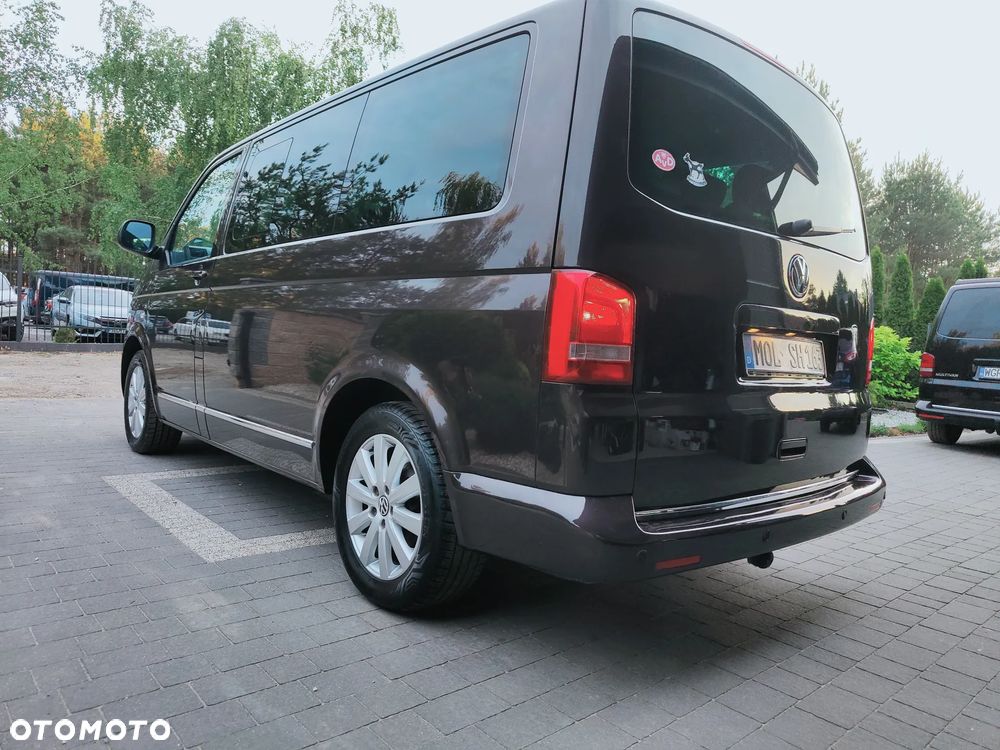 Volkswagen Multivan - 15