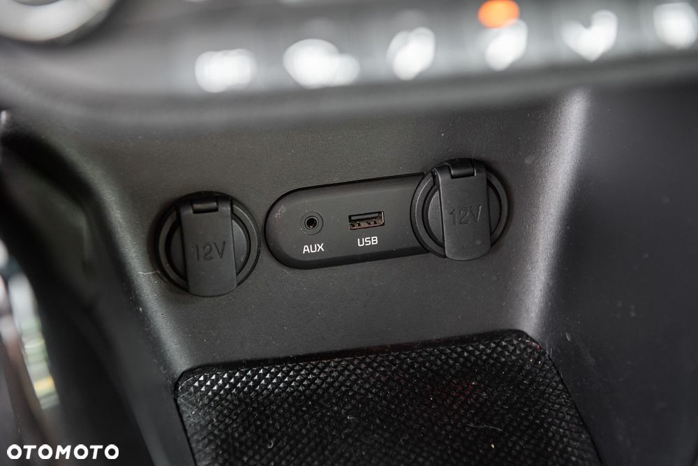 Kia Ceed 1.6 T-GDI GT L - 23