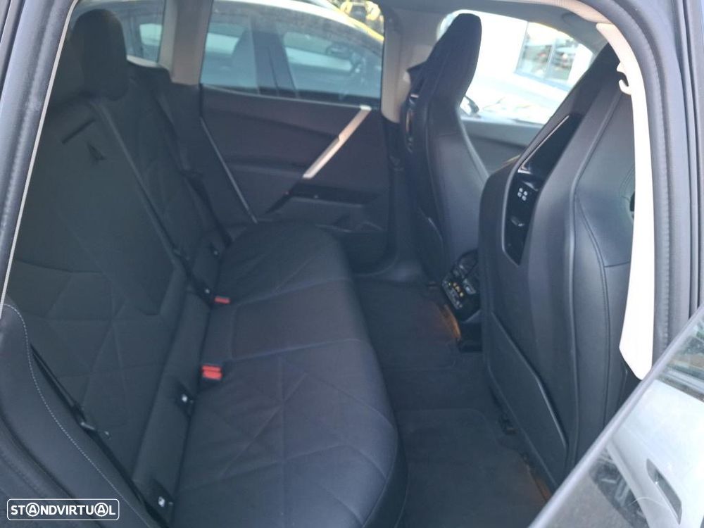 BMW iX xDrive50 - 9