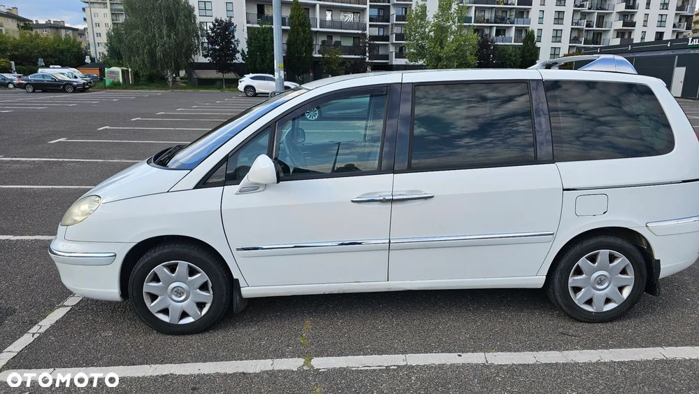 Peugeot 807 - 7