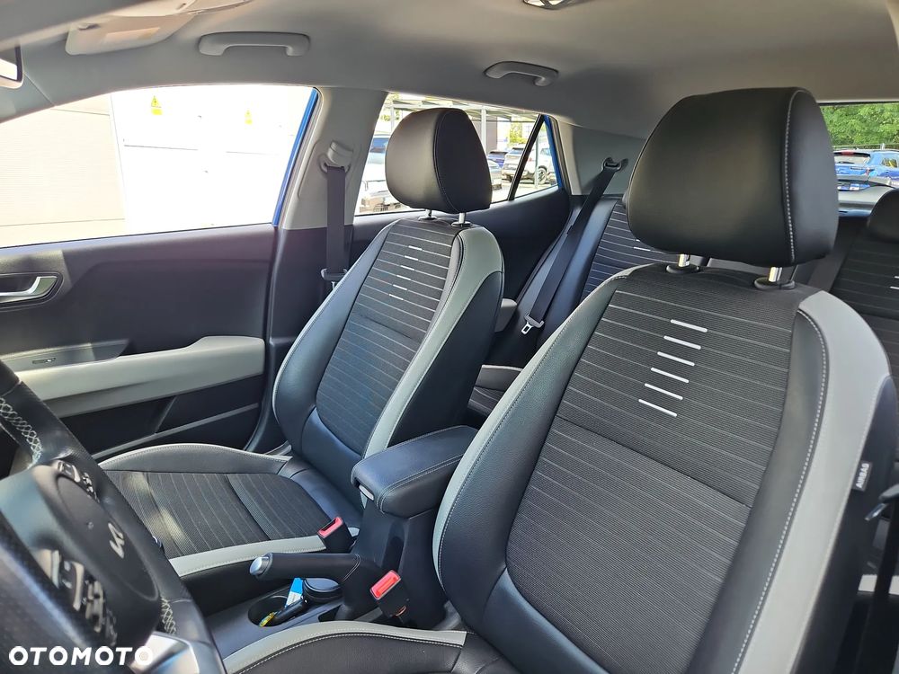 Kia Stonic 1.0 T-GDI L - 12