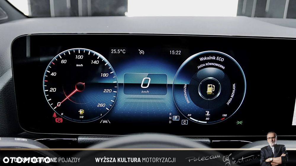 Mercedes-Benz GLA 200 Progressive - 20