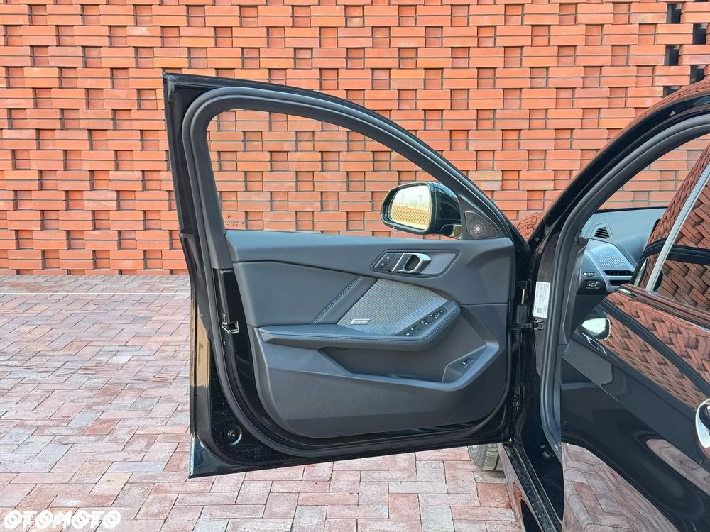 BMW Seria 1 120i - 7