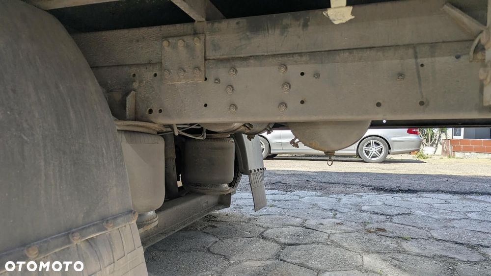 DAF 45.180 - 17