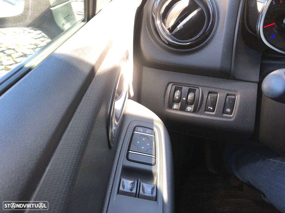 Renault Clio Sport Tourer (Energy) TCe 90 Start & Stop LIMITED - 13