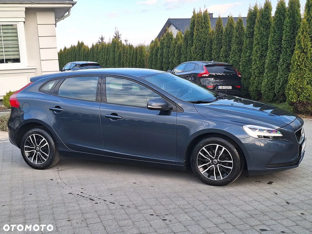 Volvo V40 D2 Momentum - 3
