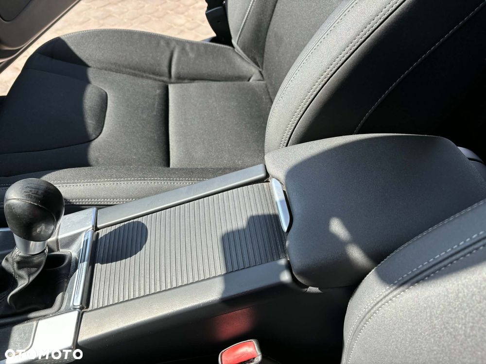 Volvo XC 60 D3 Momentum - 17