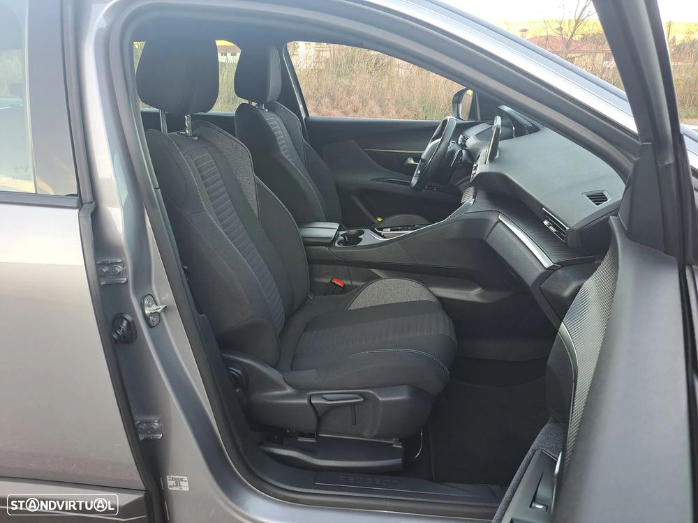Peugeot 5008 1.5 BlueHDi Active Pack EAT8 - 13