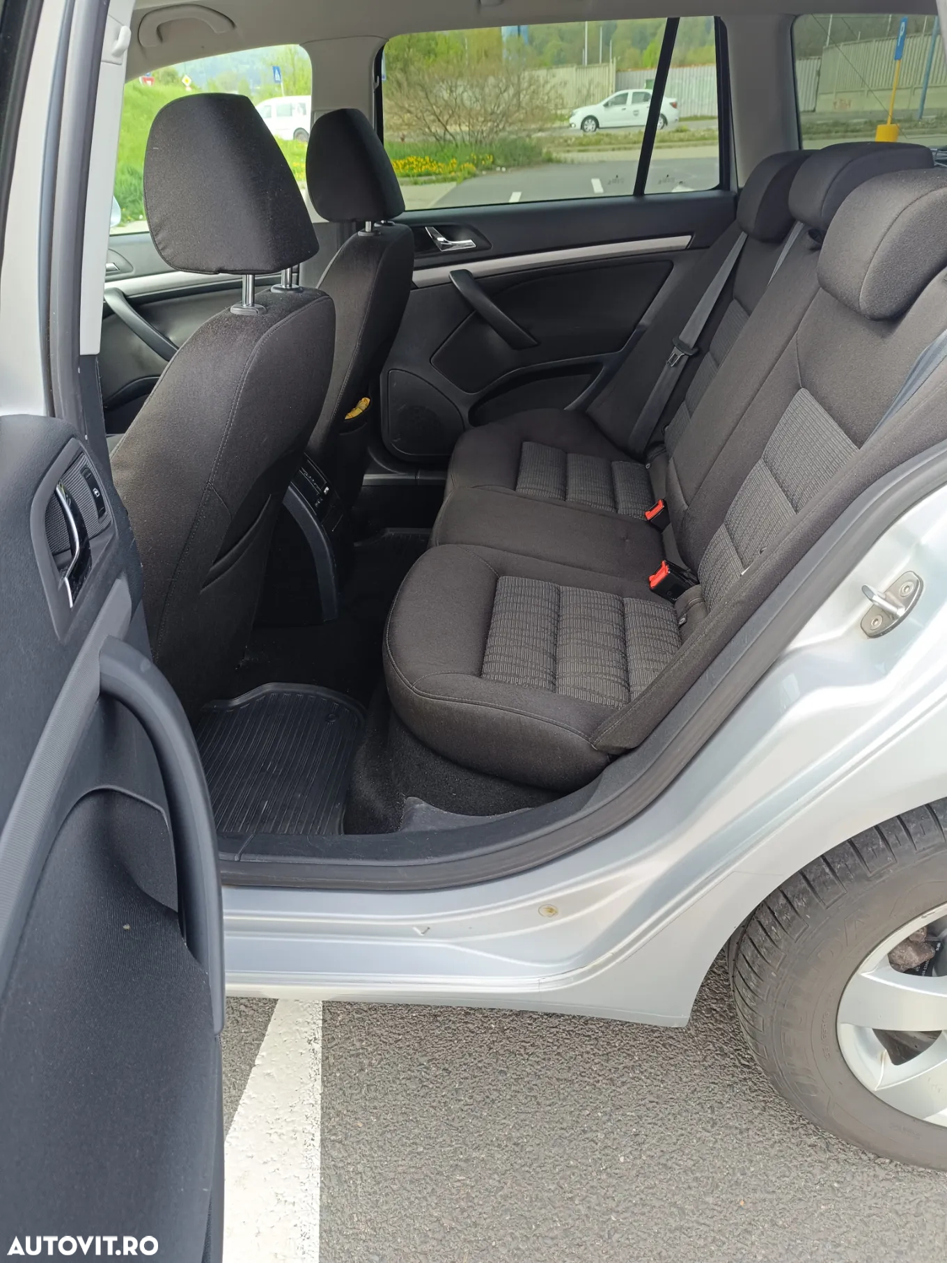 Skoda Octavia 1.6 TDI Business - 7