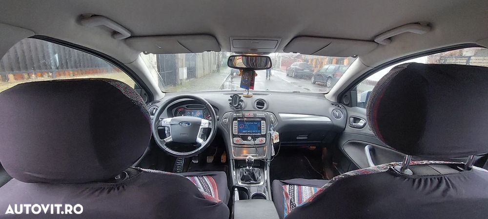 Ford Mondeo 2.0 TDCi Titanium - 1