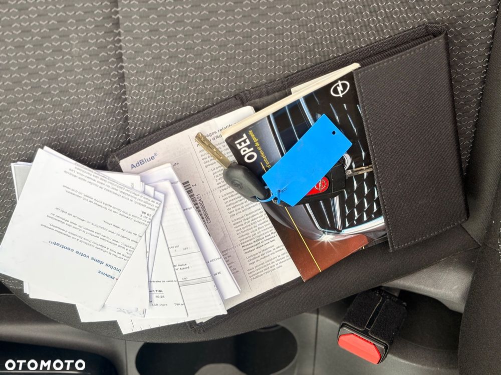 Opel Crossland X 1.2 Innovation - 22