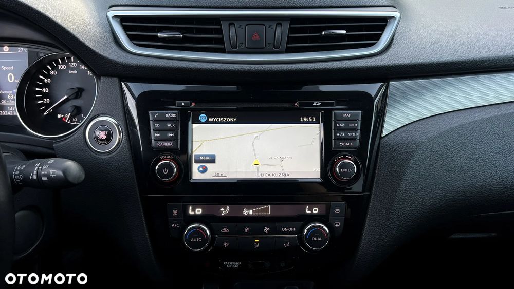 Nissan Qashqai 1.6 DIG-T Tekna - 21