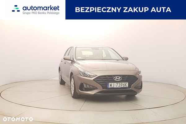 Hyundai i30 1.5 DPI Classic +
