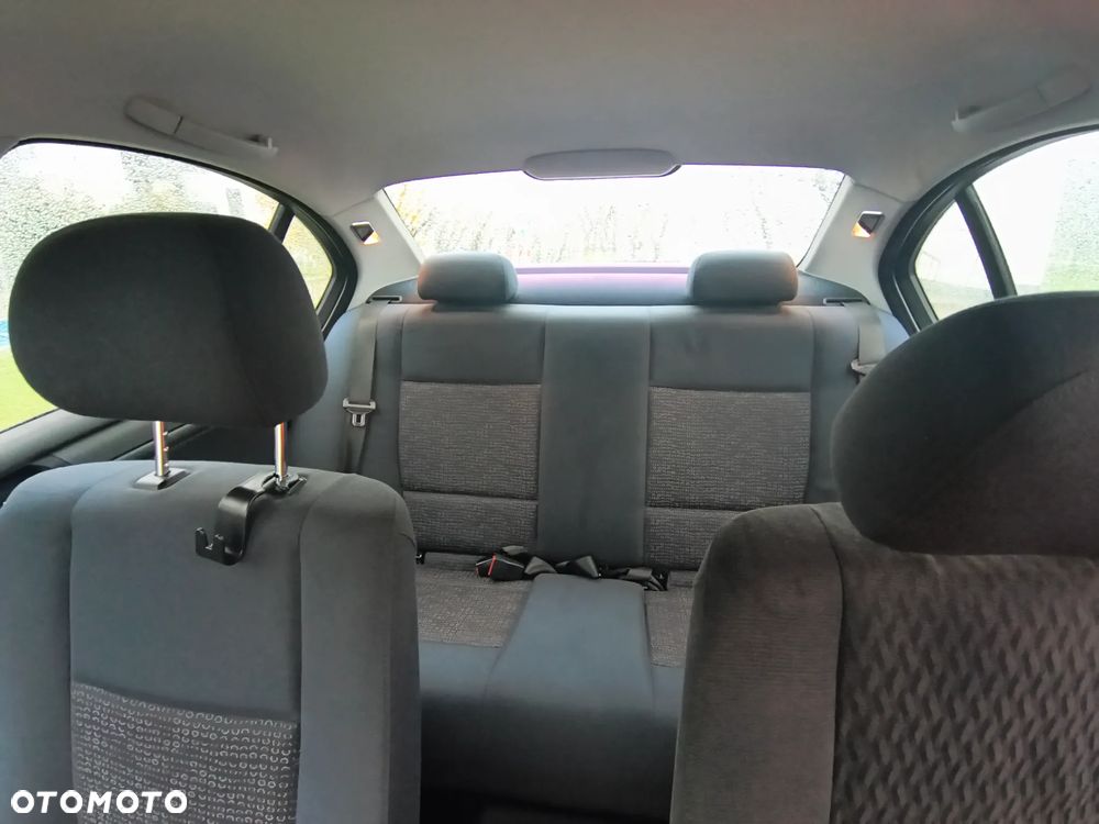 BMW Seria 3 316i - 6