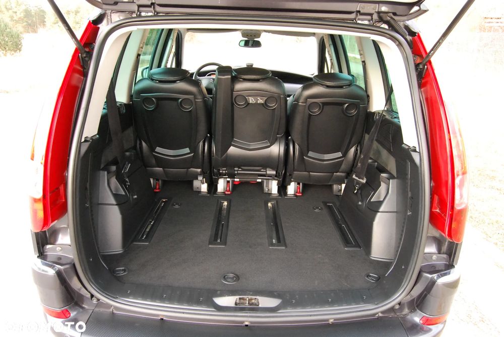 Citroën C8 2.0 HDi Exclusive - 27