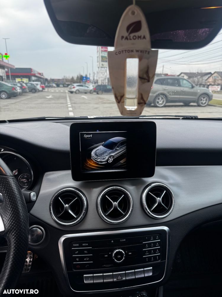 Mercedes-Benz CLA 220 d 4MATIC Aut. - 19