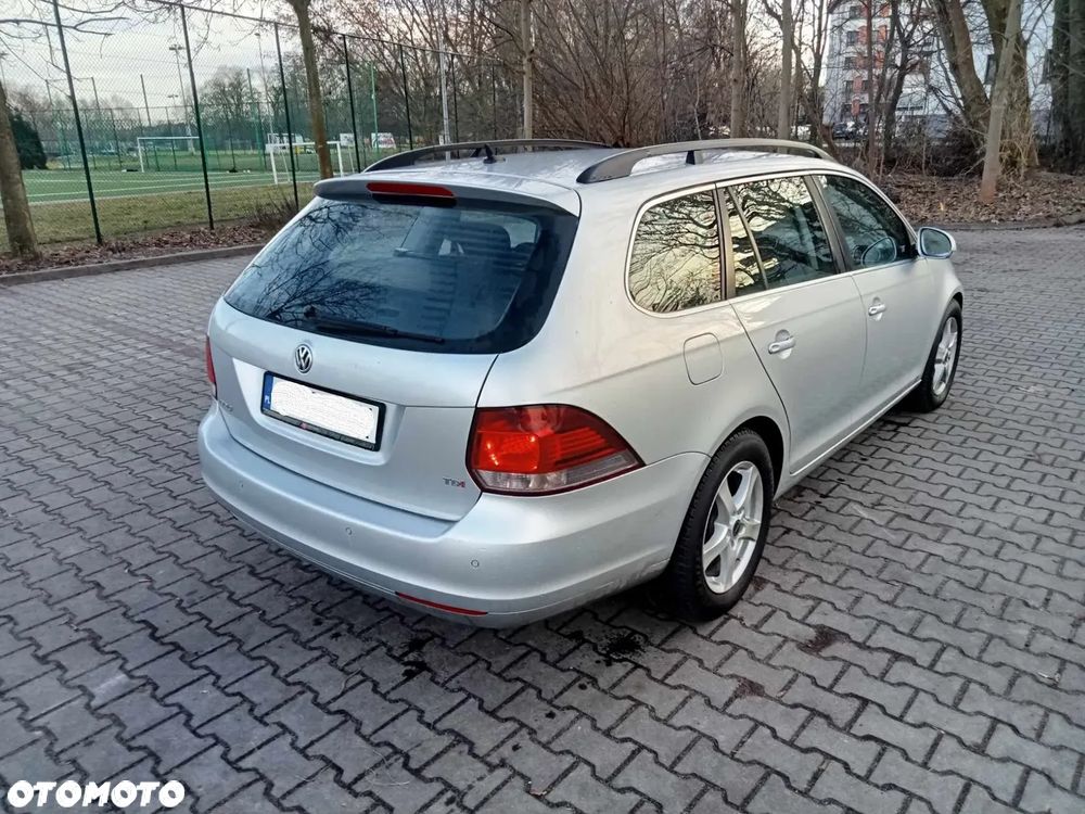 Volkswagen Golf VI 1.6 TDI Comfortline - 7