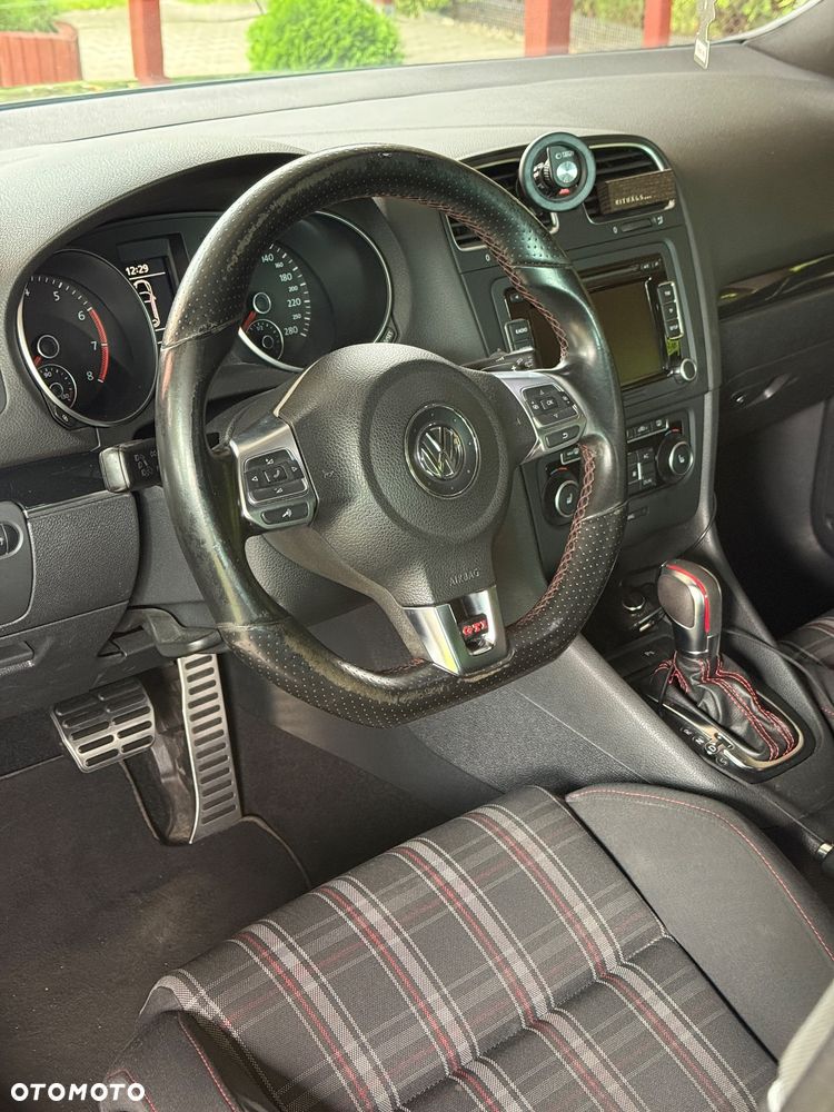 Volkswagen Golf 2.0 GTI DSG - 6