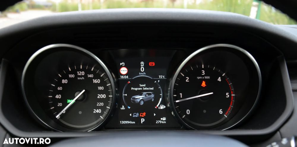 Land Rover Discovery 2.0 L TD4 HSE Luxury - 27