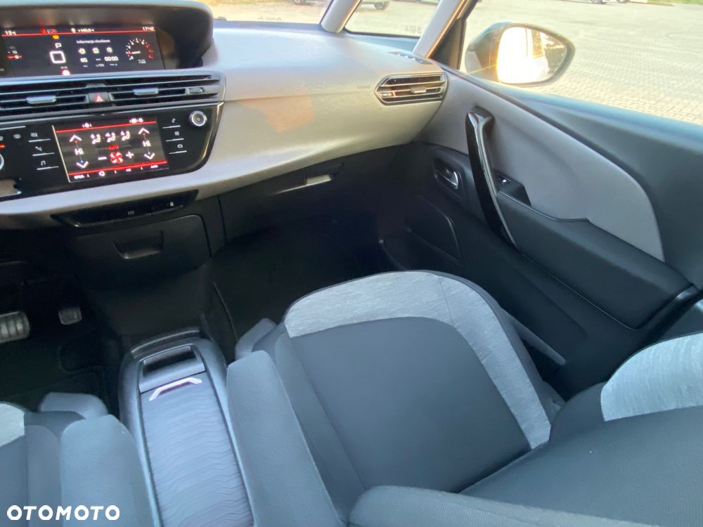 Citroën C4 SpaceTourer PureTech 130 Stop&Start EAT8 SHINE - 23