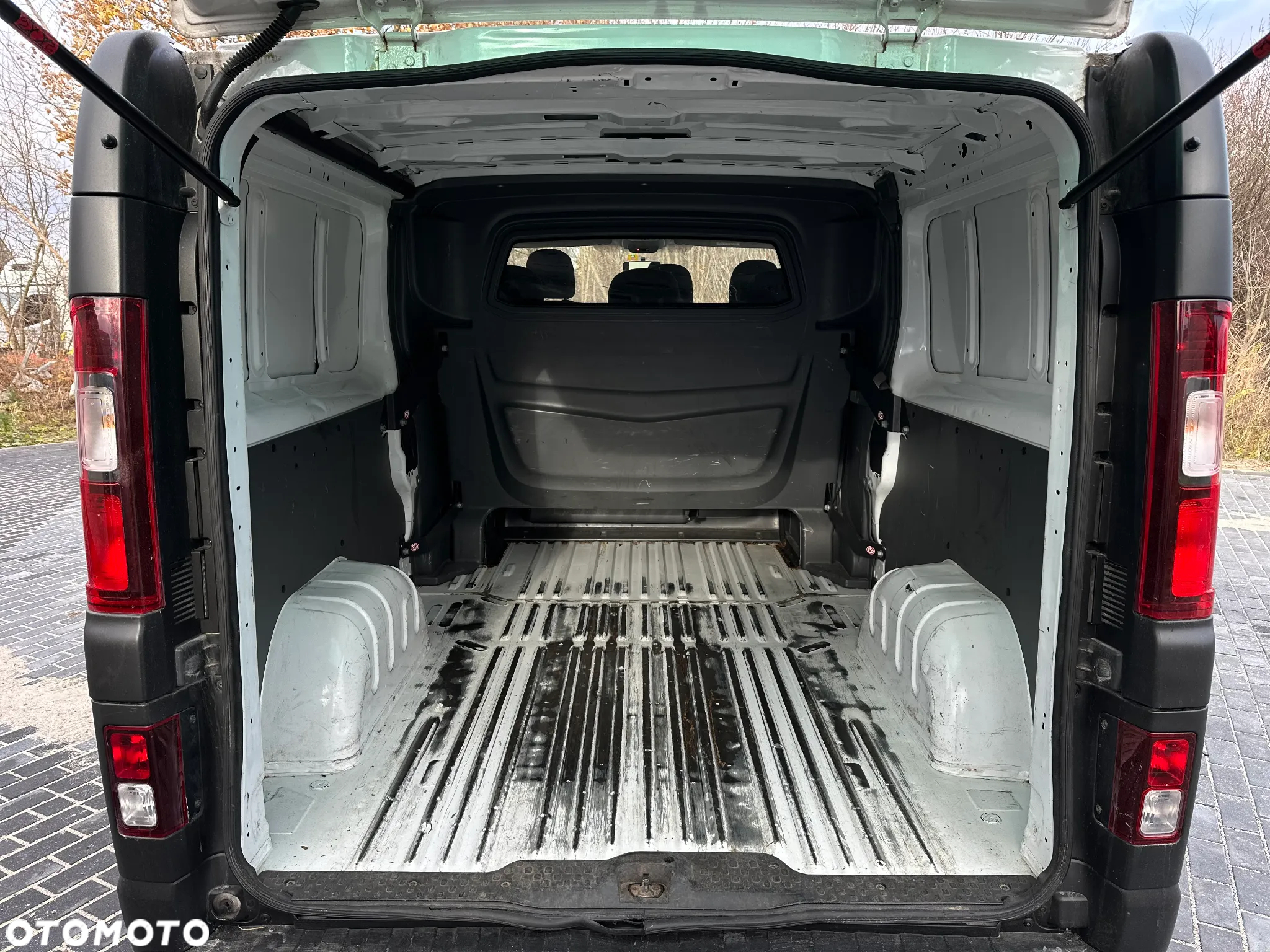Renault TRAFIC - 14