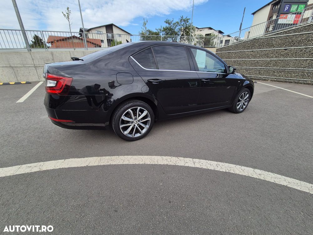 Skoda Octavia 2.0 TDI DSG Ambition - 15