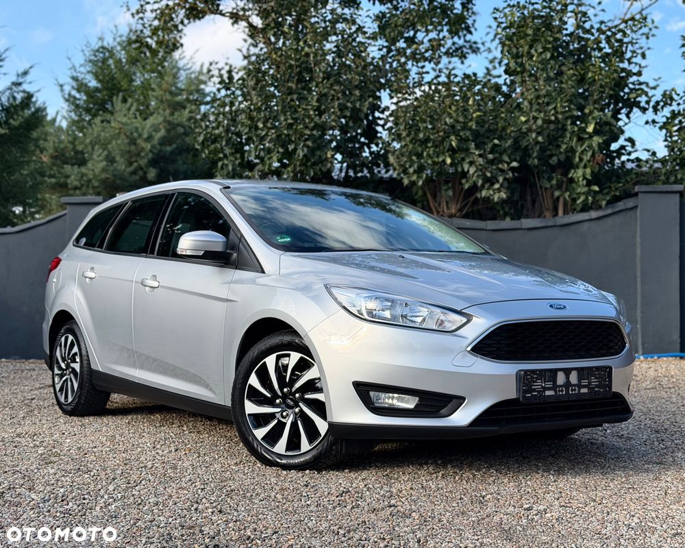 Ford Focus 1.5 TDCi DPF Start-Stopp-System Business - 10