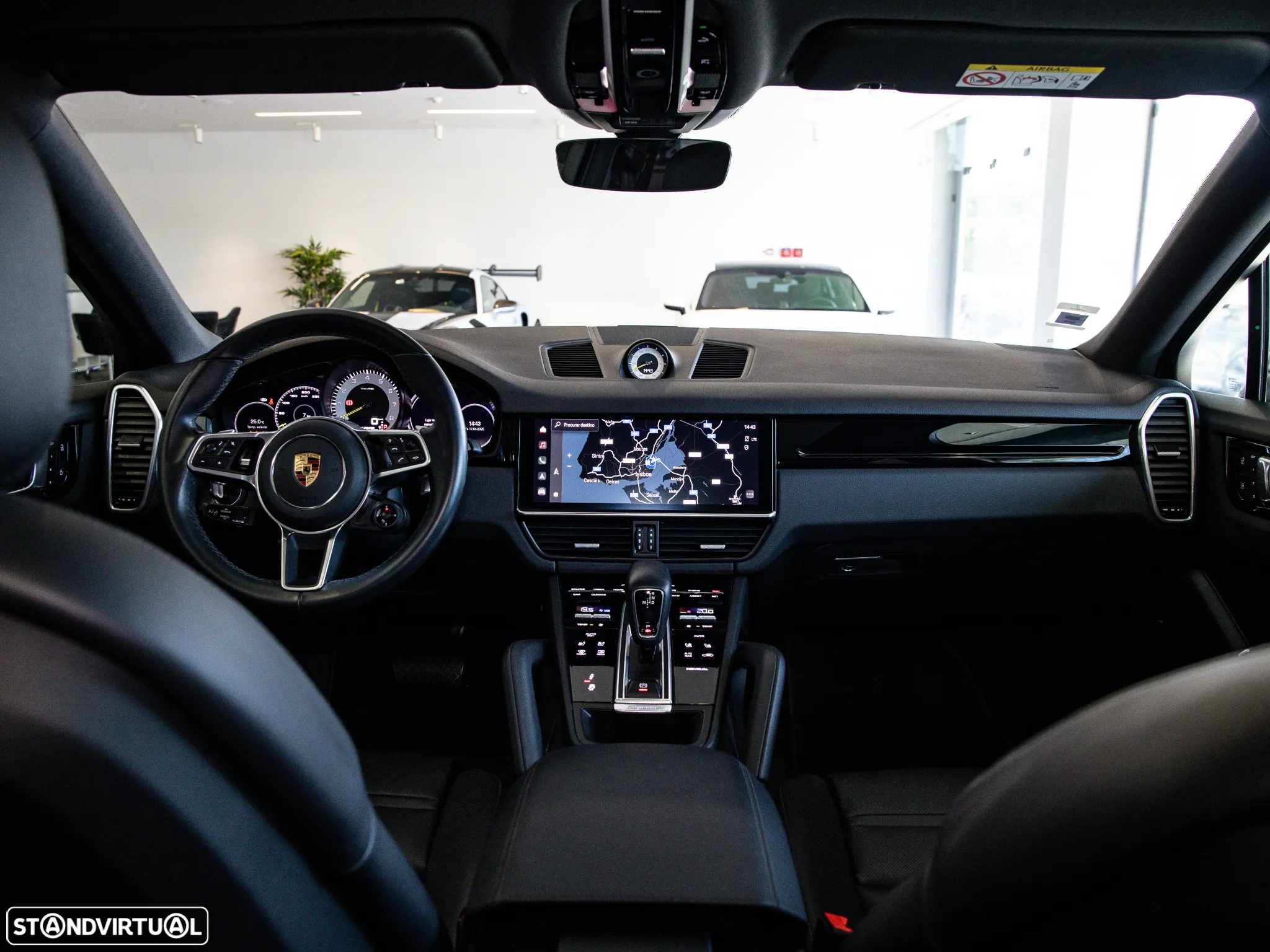 Porsche Cayenne Coupé E-Hybrid - 41