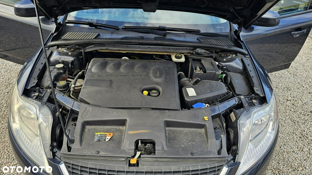 Ford Mondeo - 15