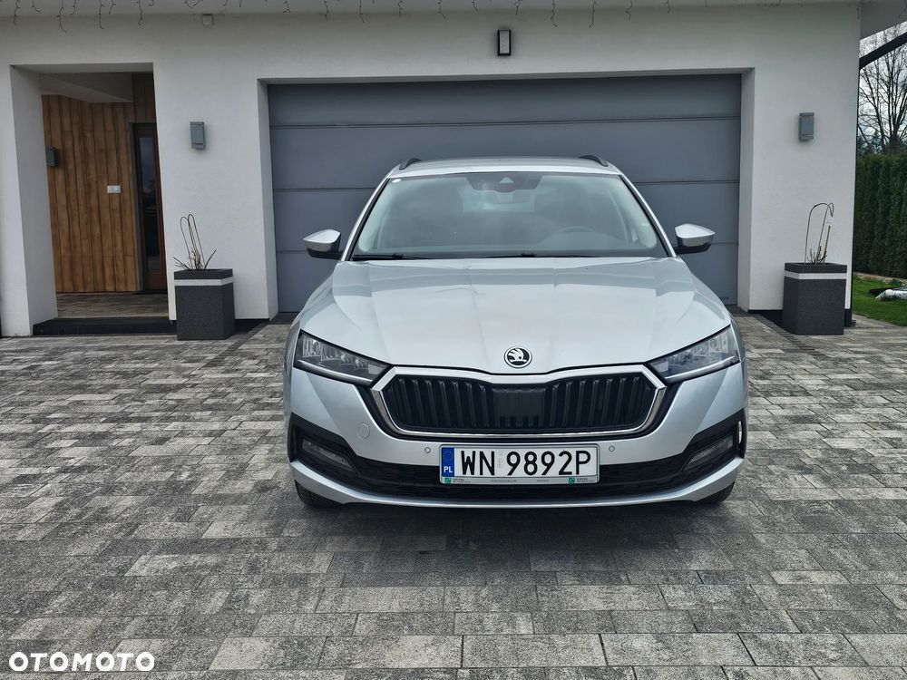 Skoda Octavia 2.0 TDI SCR Ambition DSG - 8