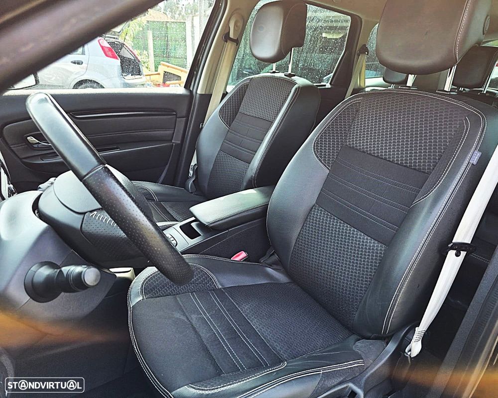 Renault Grand Scénic 1.6 dCi Bose Edition SS - 9