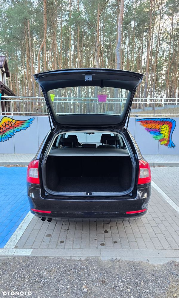 Skoda Octavia 1.4 TSI Ambiente - 8