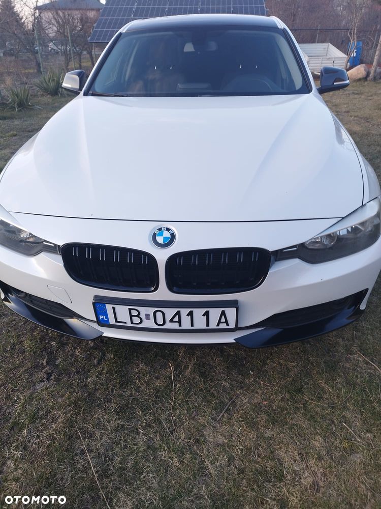 BMW Seria 3 318d - 3