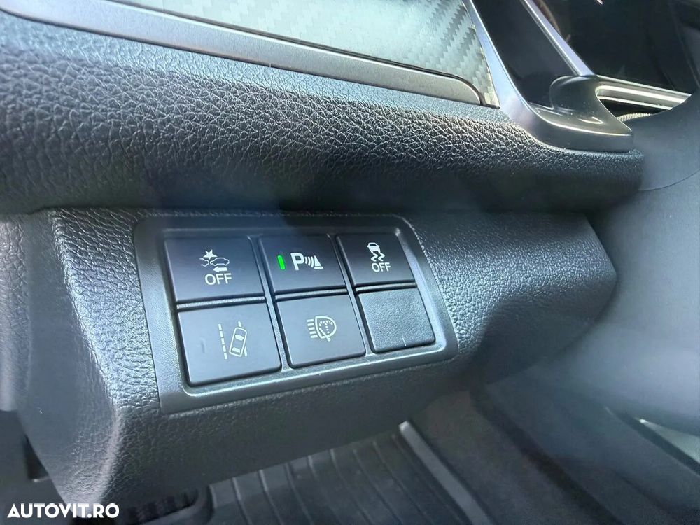 Honda Civic 1.5 VTEC Turbo CVT Sport Plus - 12
