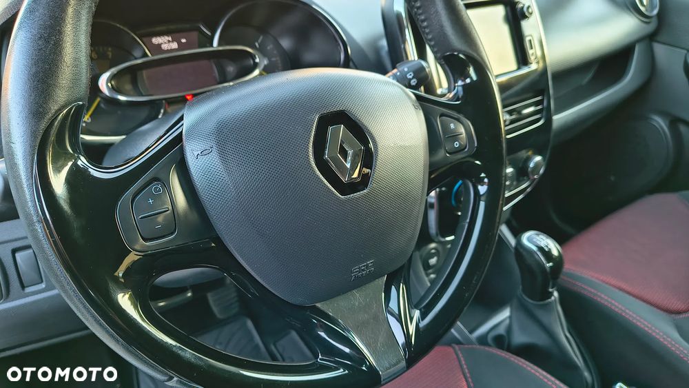 Renault Clio - 20