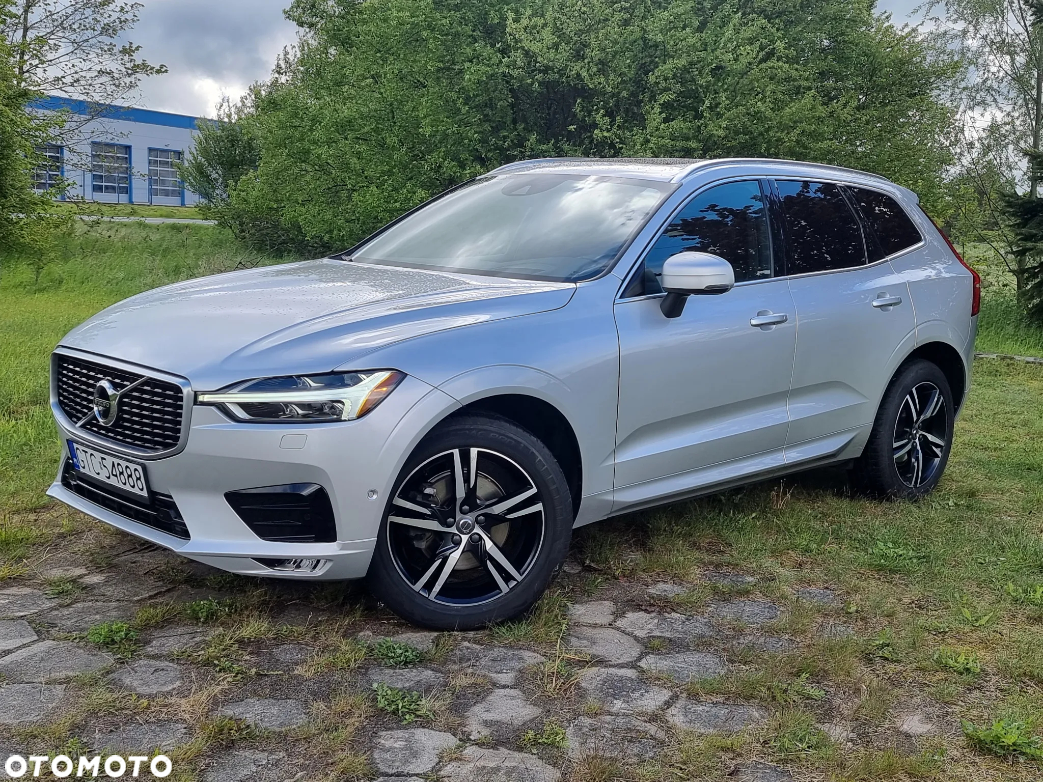 Volvo XC 60 T5 AWD R-Design - 2