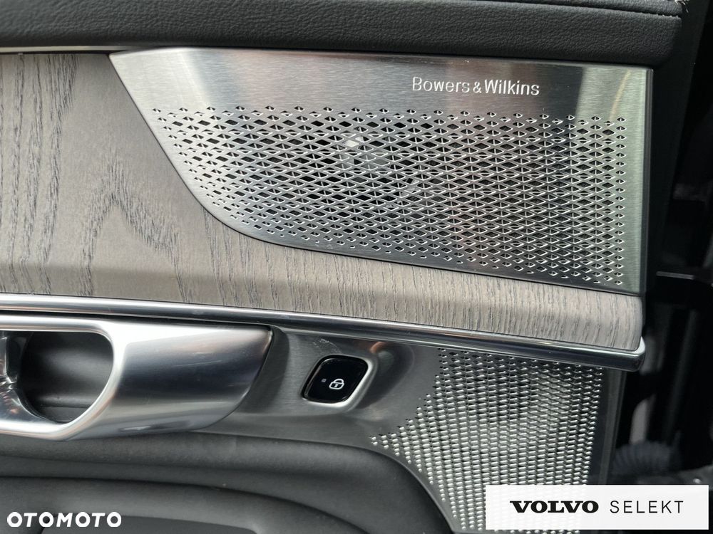 Volvo XC 90 - 17