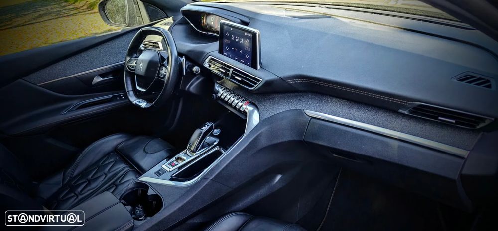 Peugeot 3008 1.6 BlueHDi GT Line Grip Control EAT6 - 11