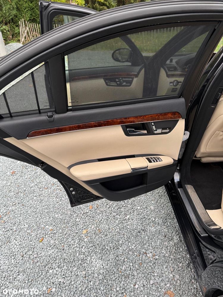 Mercedes-Benz Klasa S 500 7G-TRONIC - 22