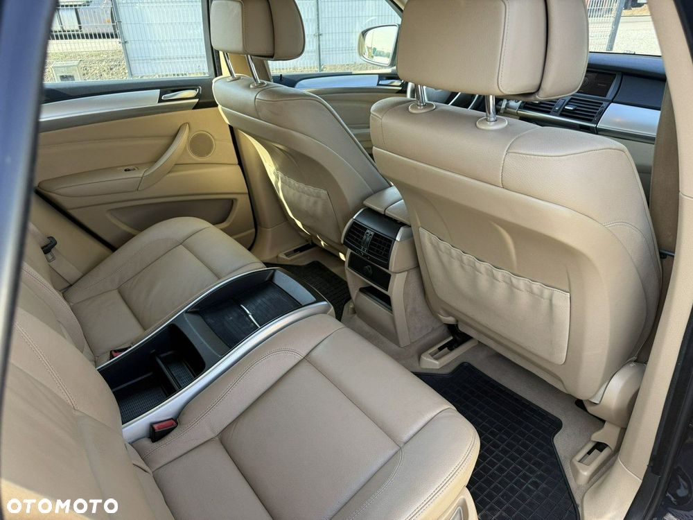 BMW X6 xDrive35d - 29